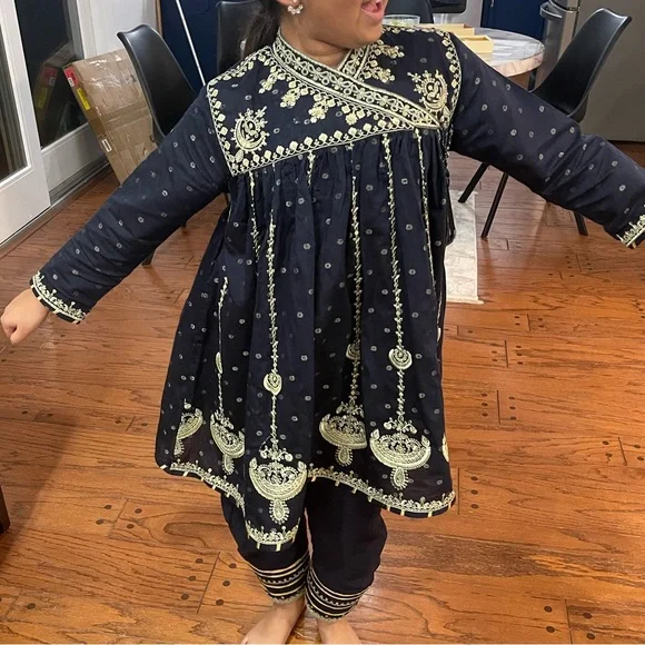 ethnic girls dress - Picture 7 of 12